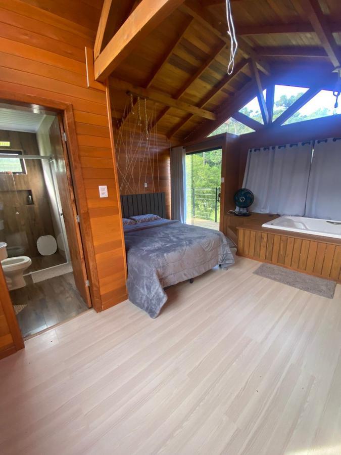 Chale Chalet